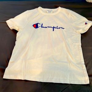 A simple short sleeve T-shirt with the Champion logo on it from Champion.